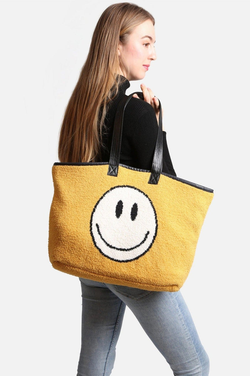 Comfyluxe Ivory Comfy Luxe Smile Tote Bag – LuxuryLashBeauty